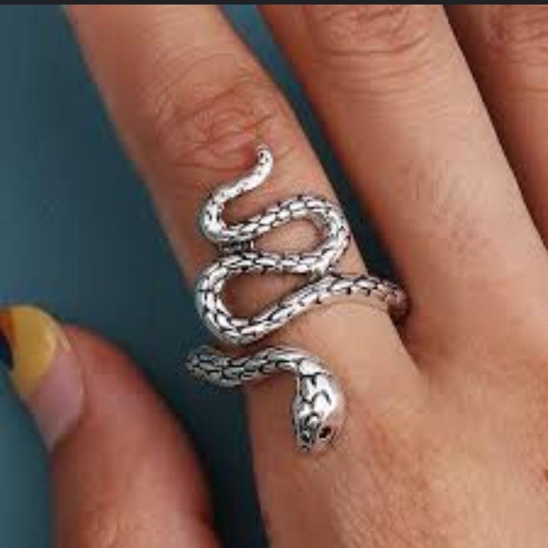 Silver and Black Color Snake Ring For Women and Girls